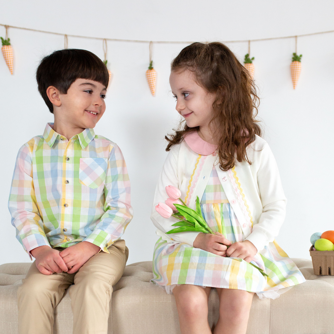 Perry Poplin Buttondown in Rainbow Gingham on Model