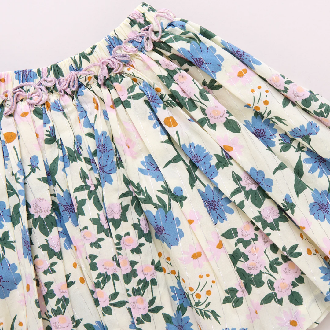 Gianna Skirt - Melon Daisy Floral details