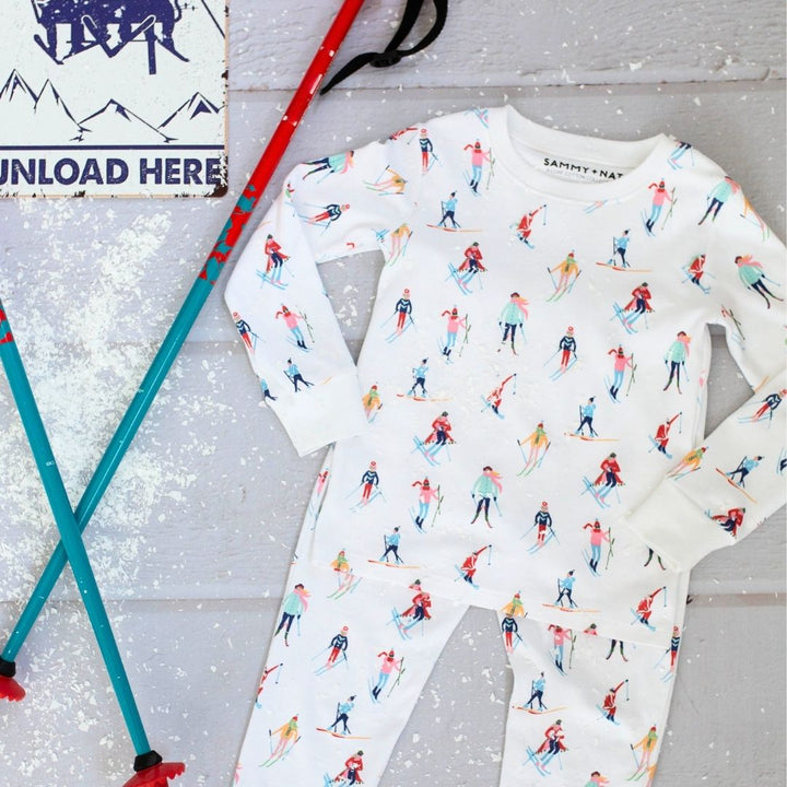 Ski Mountain Zipper Romper details