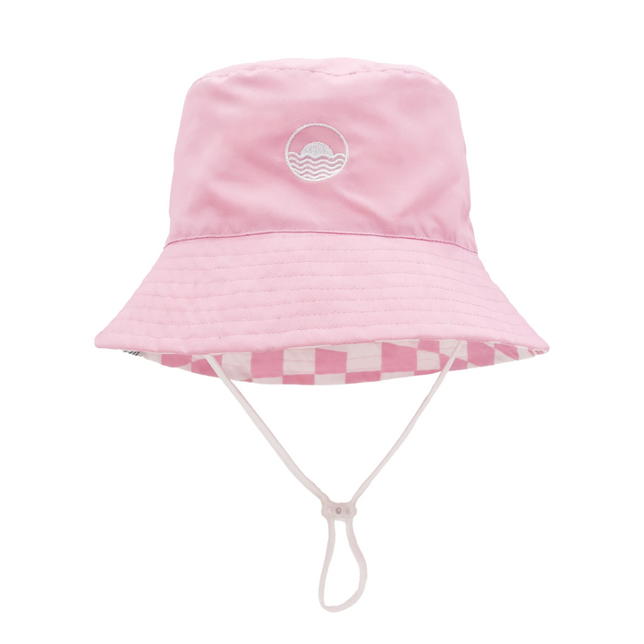 Suns Out Reversible Bucket Hat in Fairy Tale Pink front