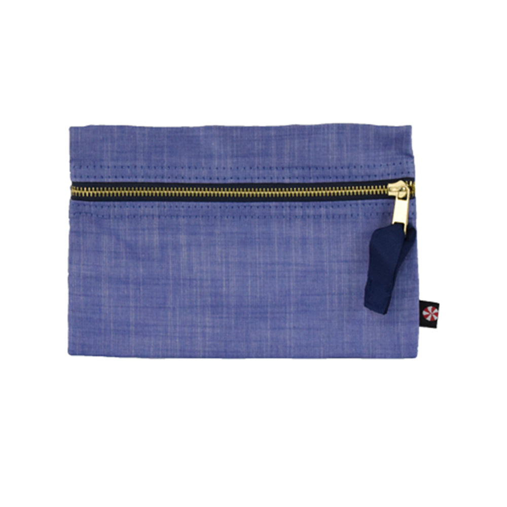 Chambray Cosmo Zip Bag in Navy